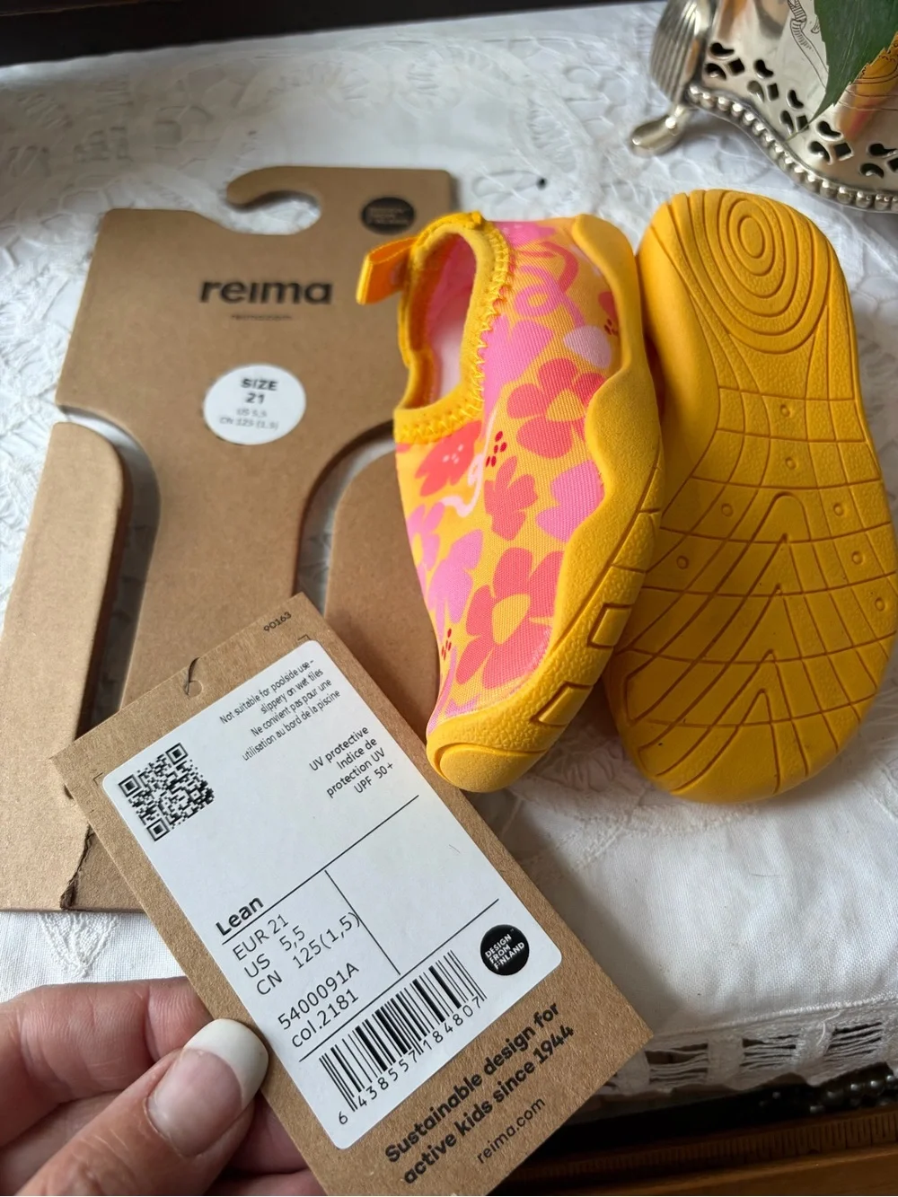 Reima Lean kids water shoes pink orange US 5